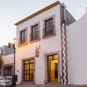 Hotel Cinco De Mayo